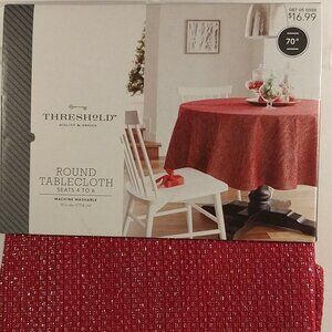 #3 Threshold Quality & Design Round Tablecloth Seats 4 to 6 NWT